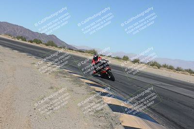 media/Dec-01-2025-Moto Forza (Mon) [[2daa91e15f]]/2-Intermediate Group/Session 4 (Turn 10 Inside)/